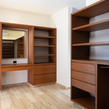 Delfines, Cancún, Quintana Roo 77560, 4 Bedrooms Bedrooms, ,4 BathroomsBathrooms,Casa,En Venta,Lagos del Sol,Delfines,1051